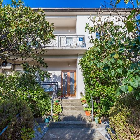 Apartments Drago Novi Vinodolski Exterior photo