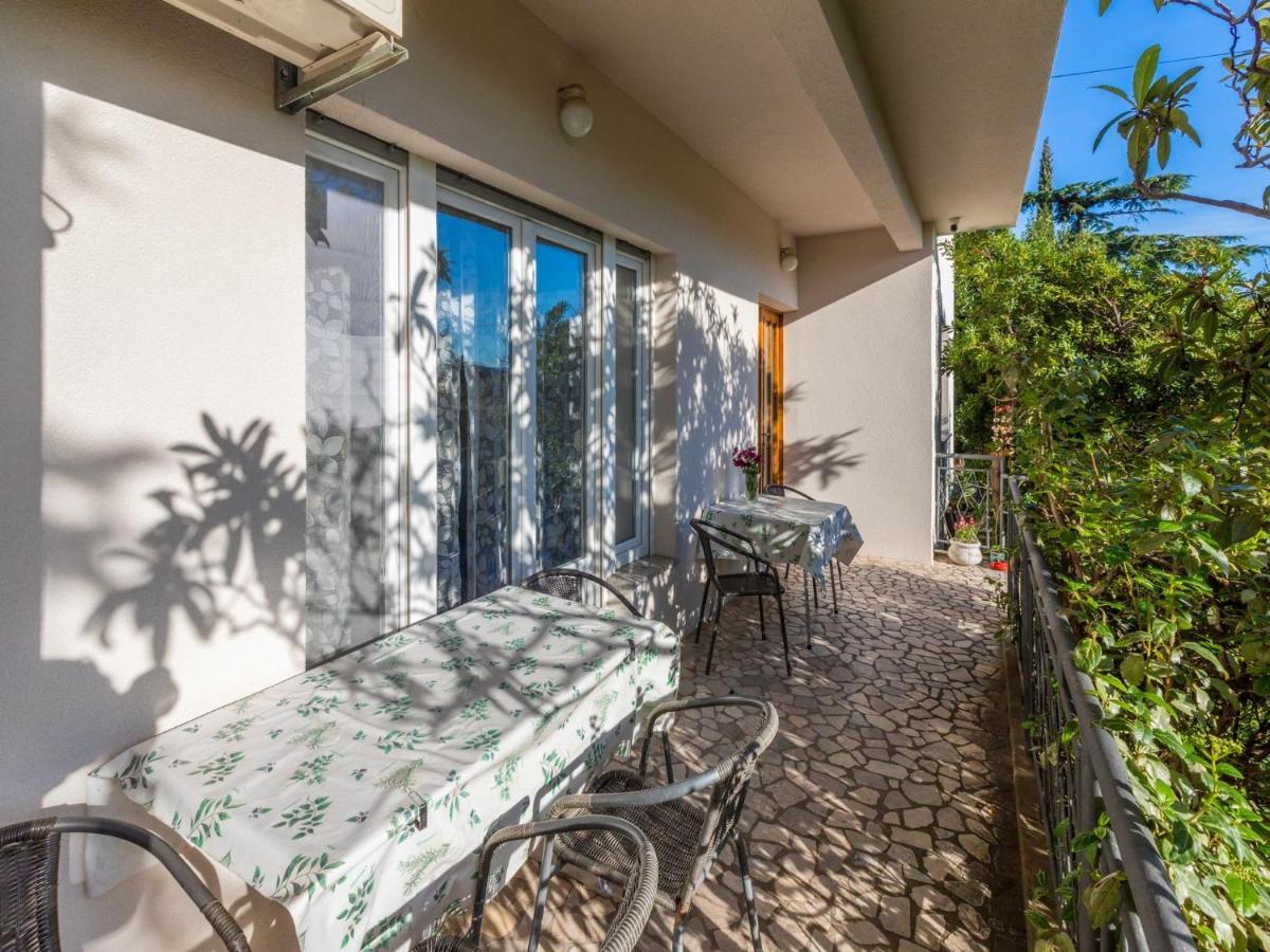 Apartments Drago Novi Vinodolski Exterior photo