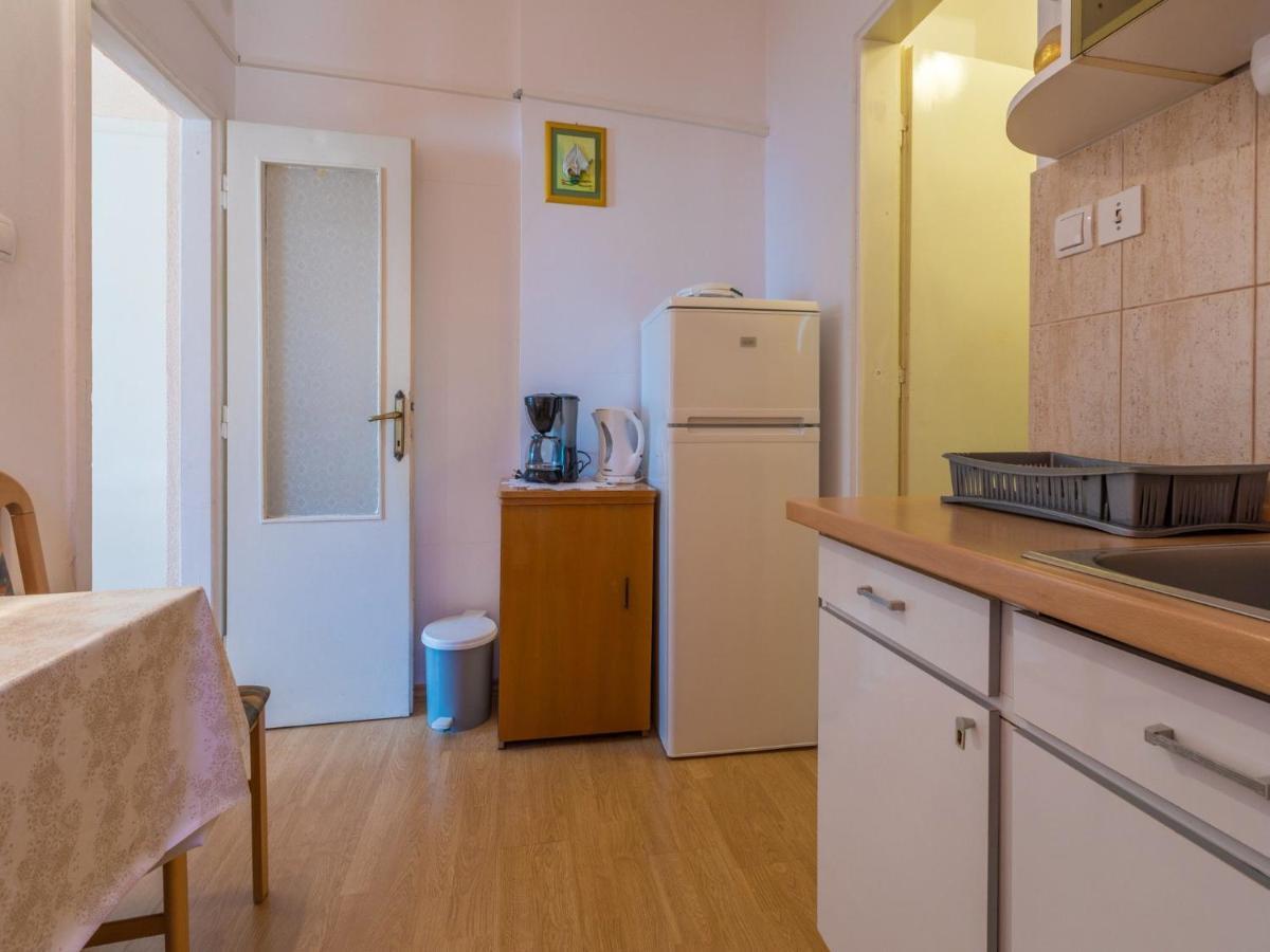 Apartments Drago Novi Vinodolski Exterior photo