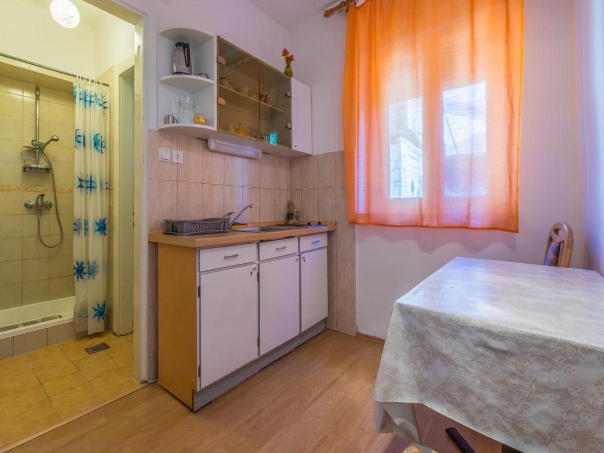 Apartments Drago Novi Vinodolski Exterior photo