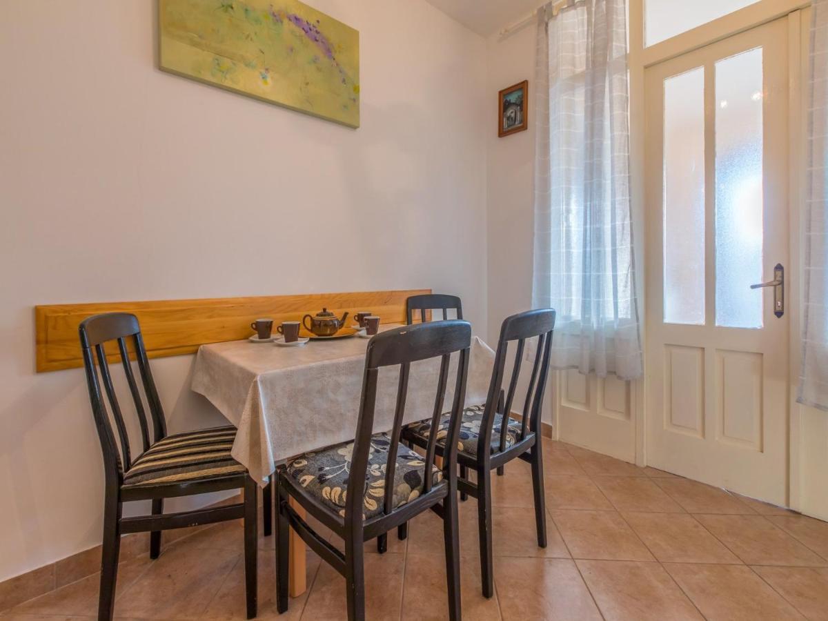 Apartments Drago Novi Vinodolski Exterior photo